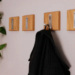 garderobe aus massivholz eiche hochwertig handgefertigt in deutschland individuell von be.massive